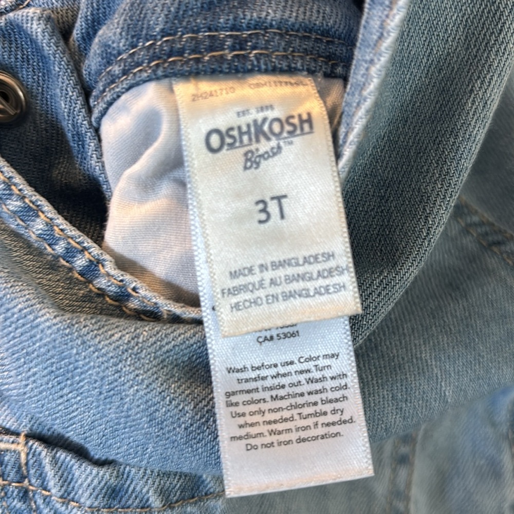 OshKosh B'gosh Denim Overalls with Heart Patches Size 3T - Picture 3 of 3